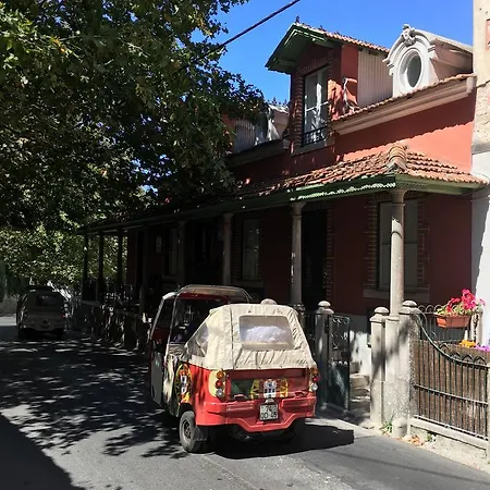 Pansiyon M.j. Guest